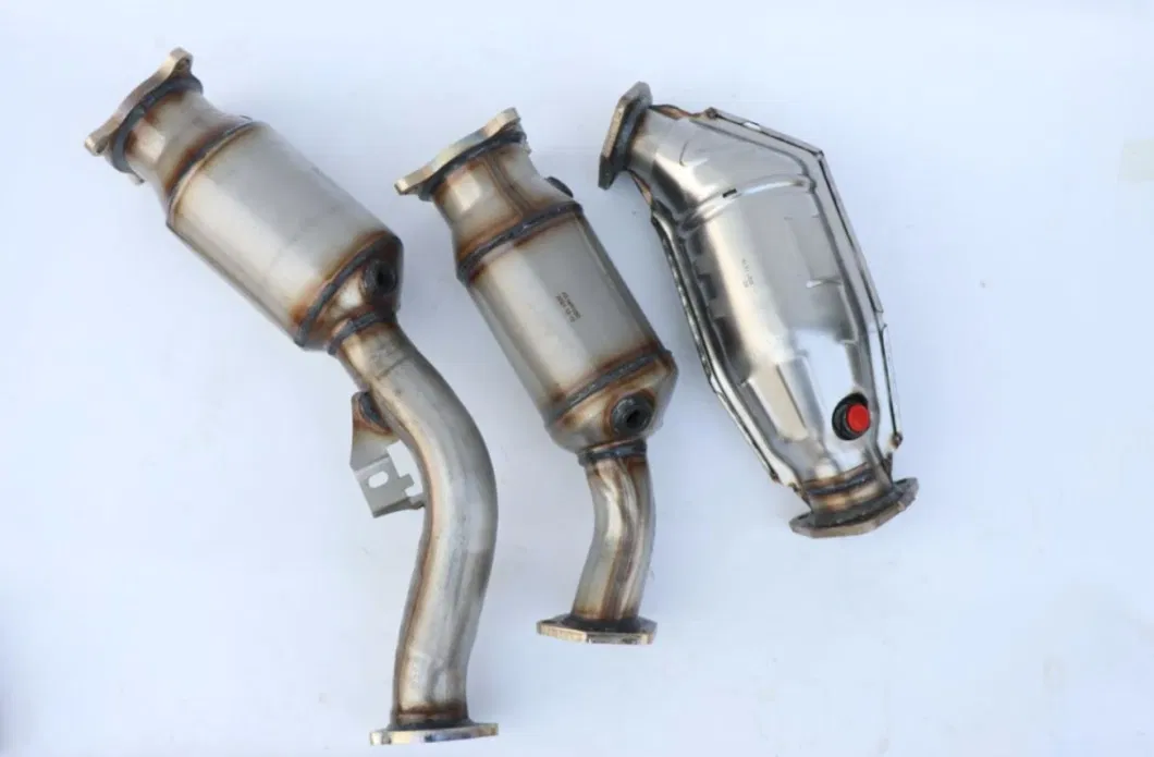 High-Quality Exhaust Gas Catalytic Converter Exhaust Manifold for New Nissan Zg24 Models