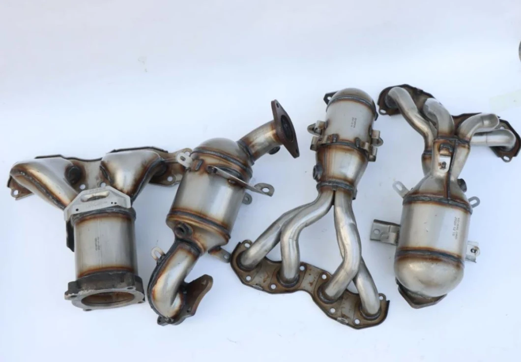 High-Quality Exhaust Gas Catalytic Converter Exhaust Manifold for New Nissan Zg24 Models